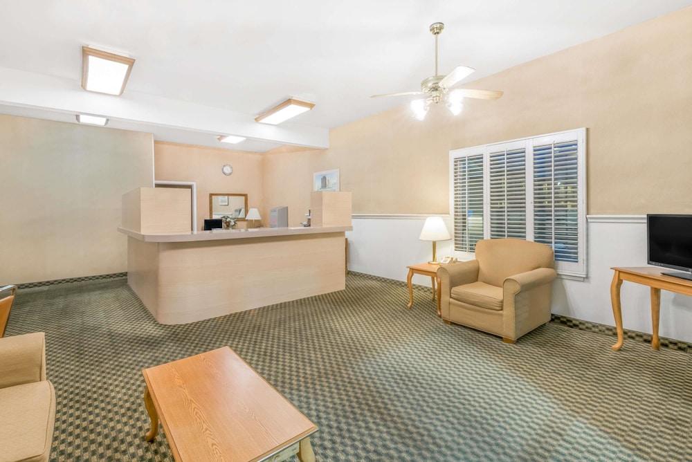 Days Inn By Wyndham Deming Eksteriør bilde